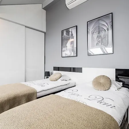 Krzyza Appartement *